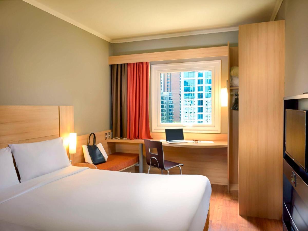 Ibis Santiago Las Condes Εξωτερικό φωτογραφία