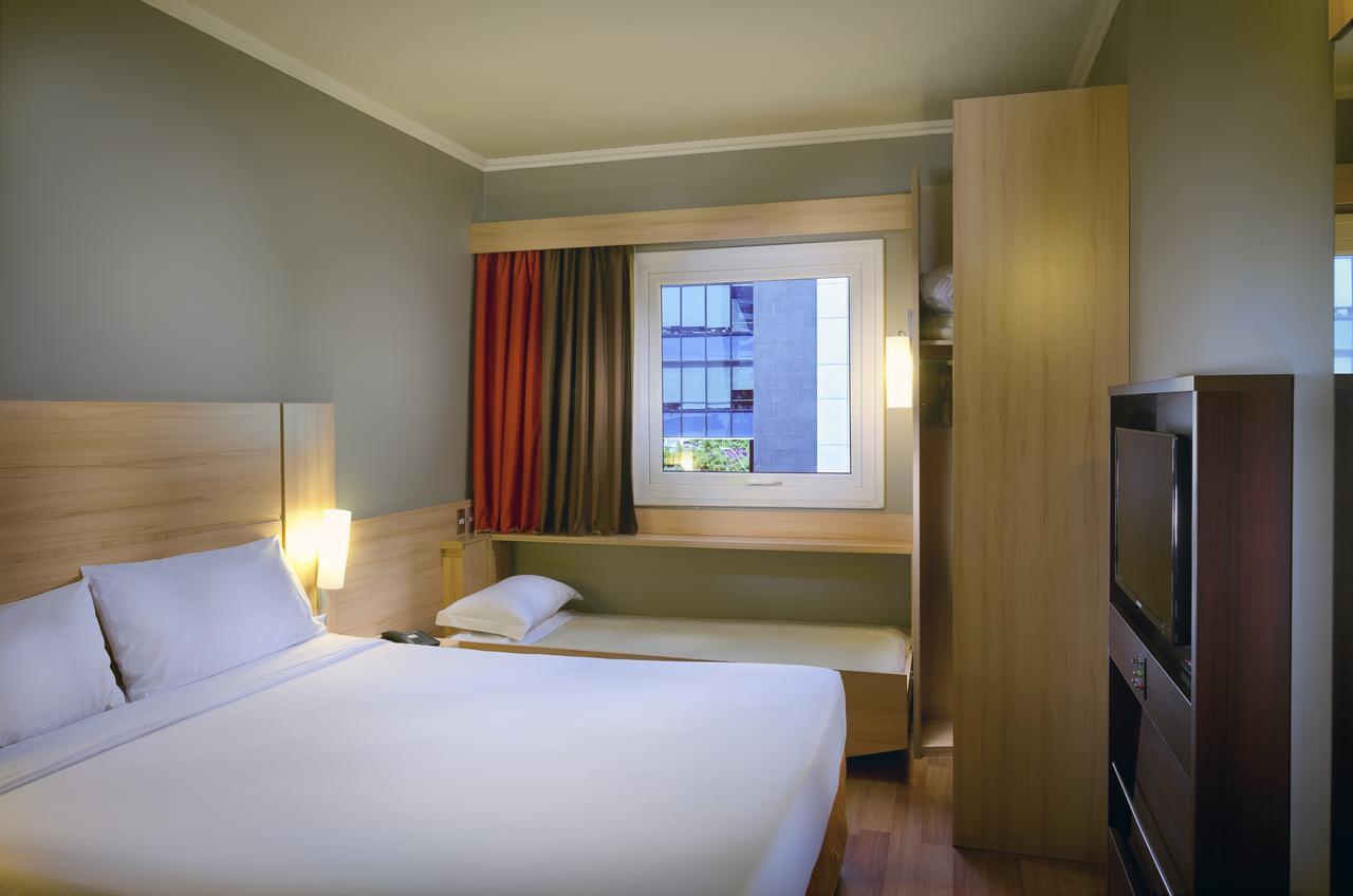 Ibis Santiago Las Condes Εξωτερικό φωτογραφία