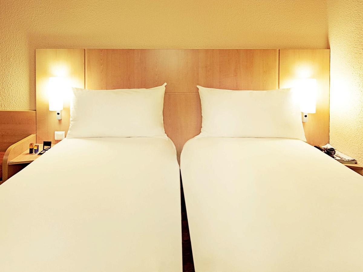 Ibis Santiago Las Condes Εξωτερικό φωτογραφία